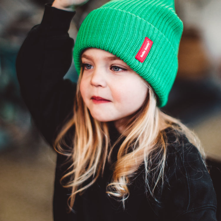 HELLO HOSSY. Flow Basil beanie