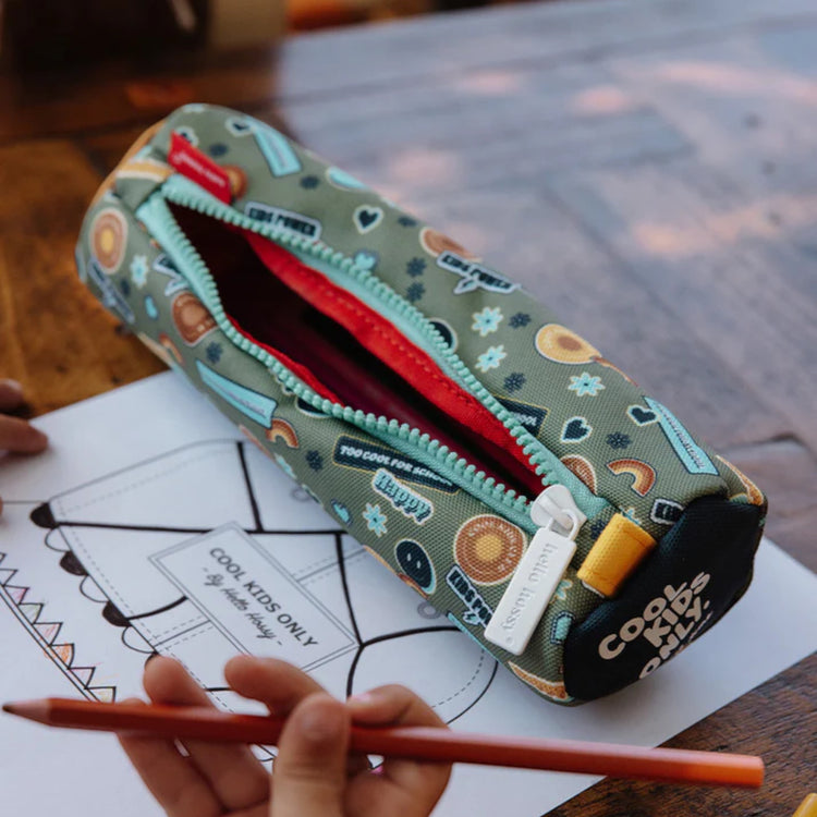 HELLO HOSSY. Smiley Pencil Case