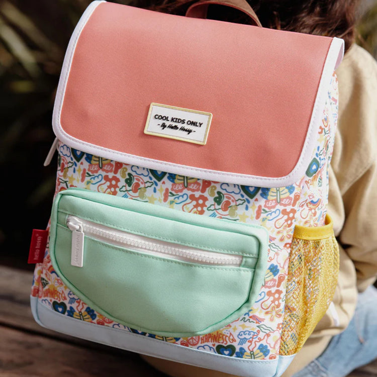 HELLO HOSSY. Backpack Happiness - 6+ years