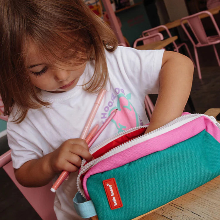 HELLO HOSSY. Mini Ali Pencil Case