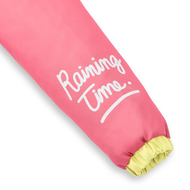 HELLO HOSSY. Raincoat Pitaya