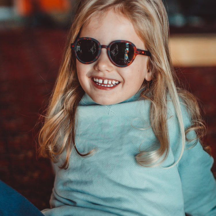 HELLO HOSSY. Sunglasses Megy Craky 5-8 years