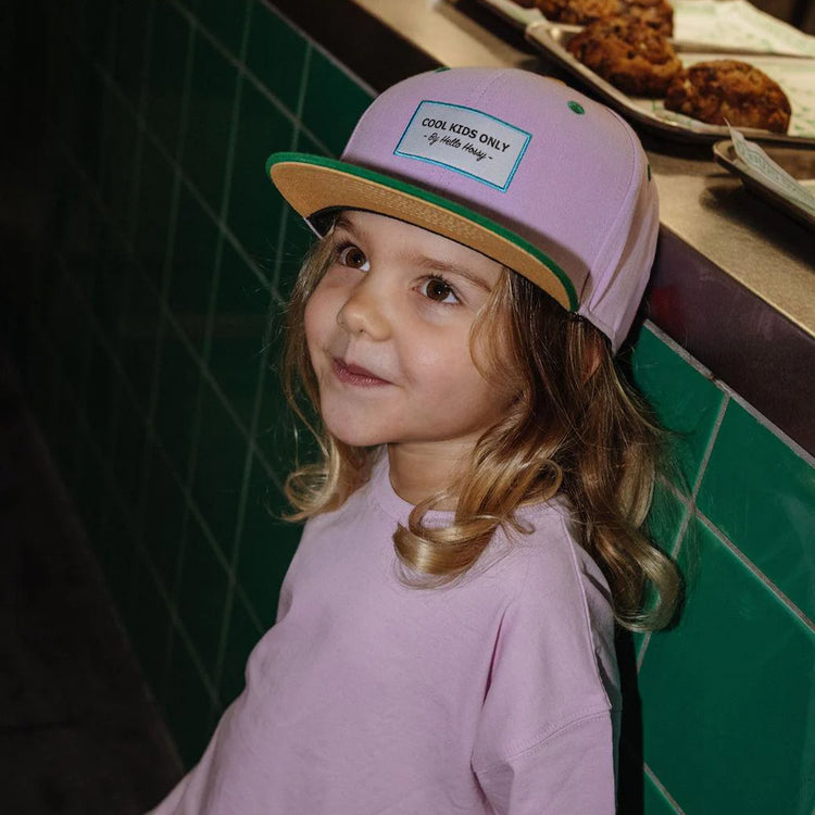 HELLO HOSSY. Mini Greenberry cap