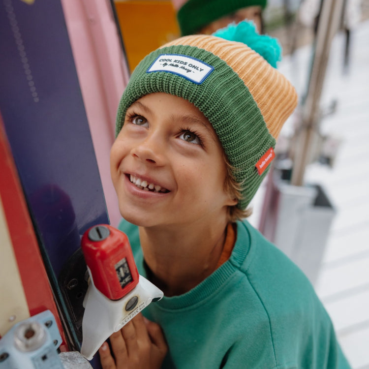 HELLO HOSSY. Color Block Outback beanie
