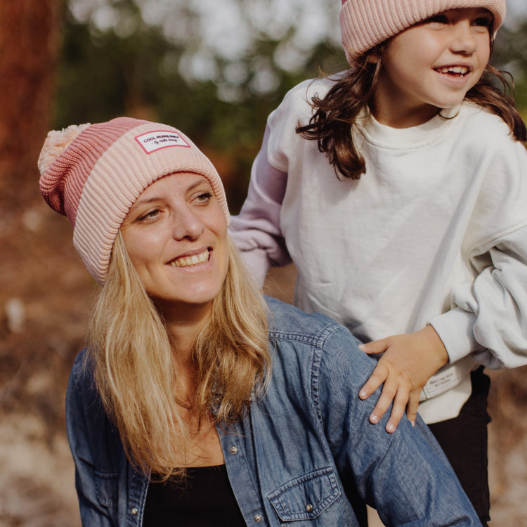 HELLO HOSSY. Color Block Blush beanie