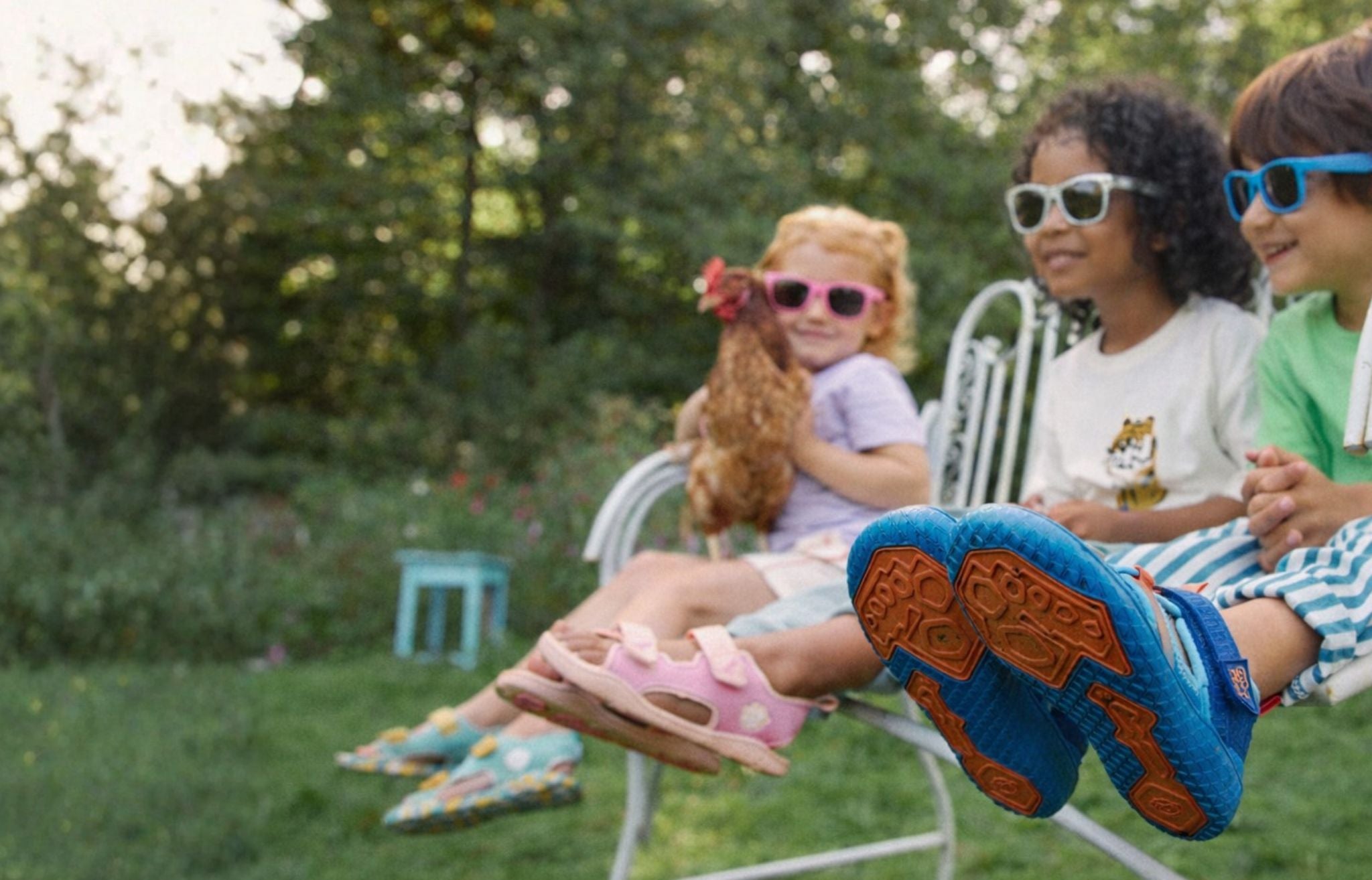 Cozy Kids: Παπούτσια Affenzahn με δώρο γυαλιά ηλίου Real Shades.