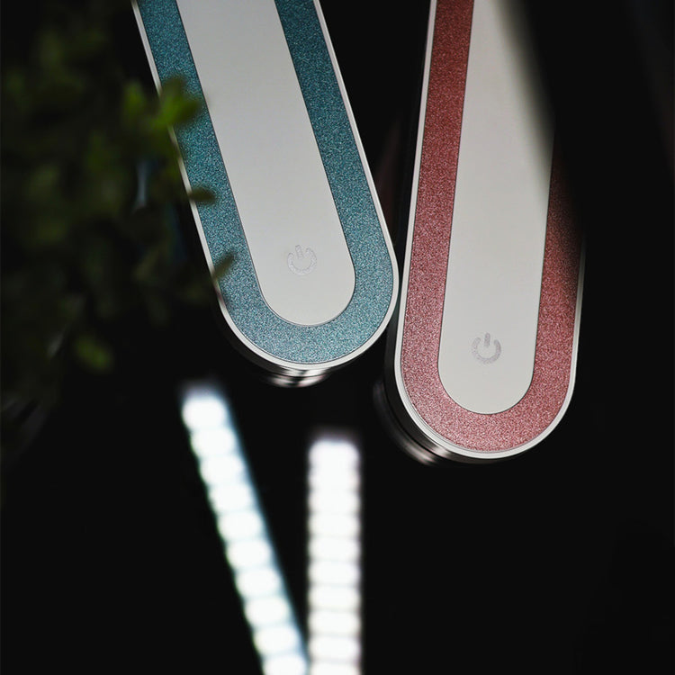 KAJA LIGHTING. Φωτιστικό γραφείου NIKO τιρκουάζ