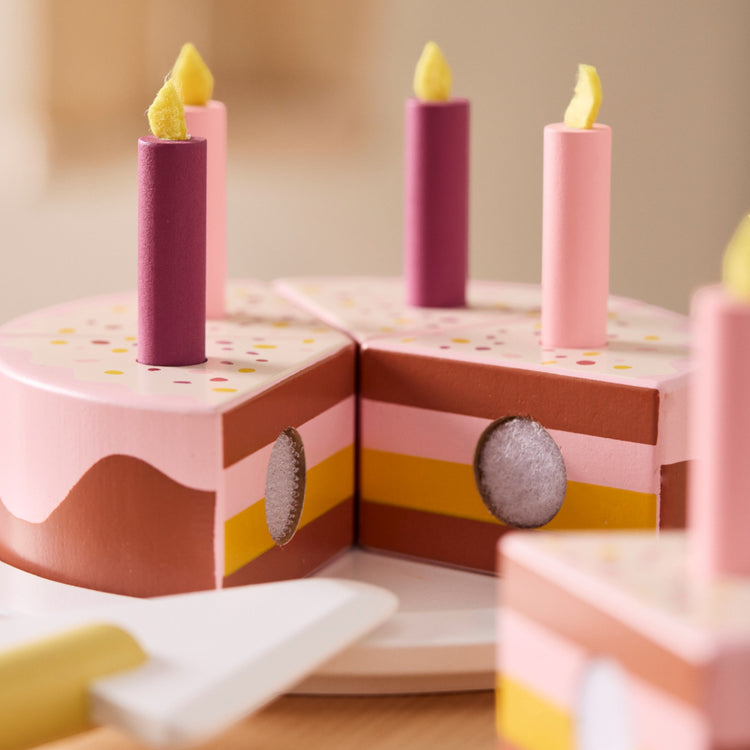 KIDS CONCEPT. Cake KID’S HUB