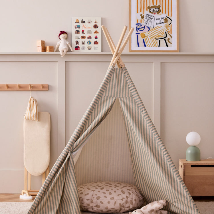 KIDS CONCEPT. Tipi tent stripe KID’S BASE