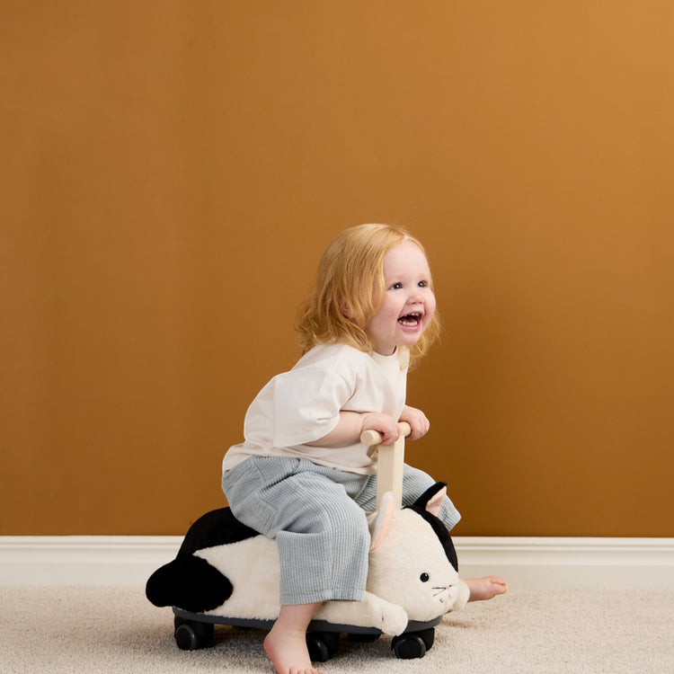 KIDS CONCEPT. Ξύλινο τροχήλατο γατούλα AIDEN