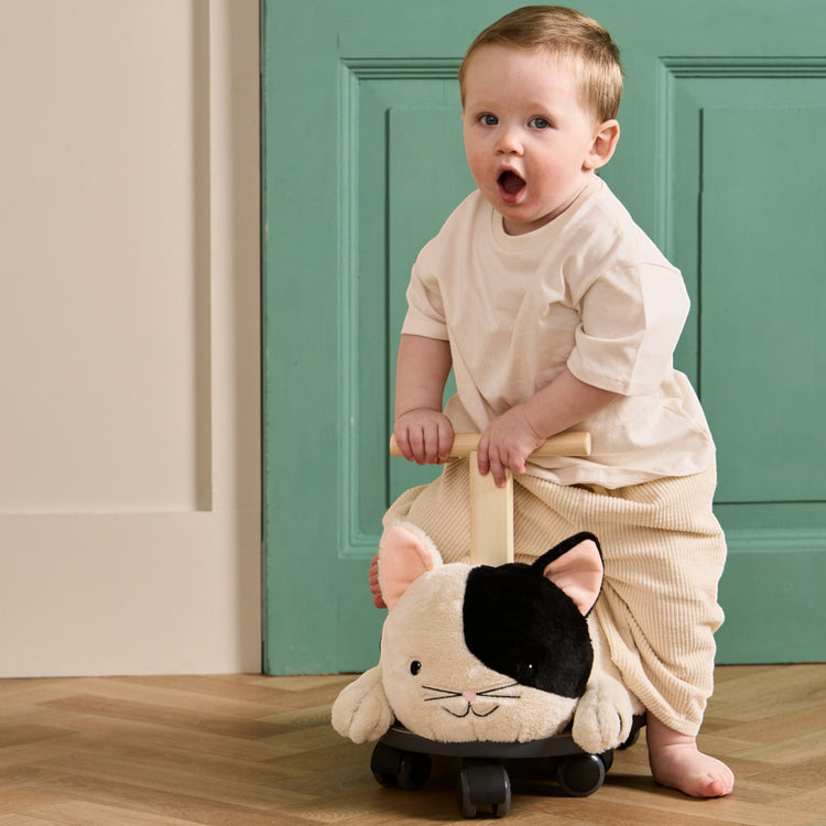 KIDS CONCEPT. Ride along Sture the cat AIDEN