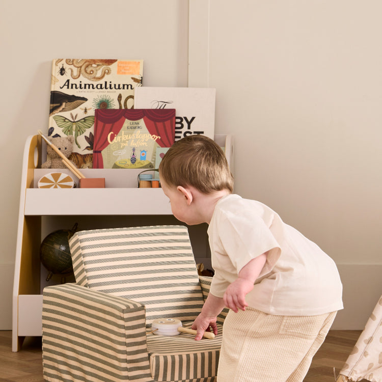 KIDS CONCEPT. Πτυσσόμενη πολυθρόνα KID'S BASE (ριγέ)