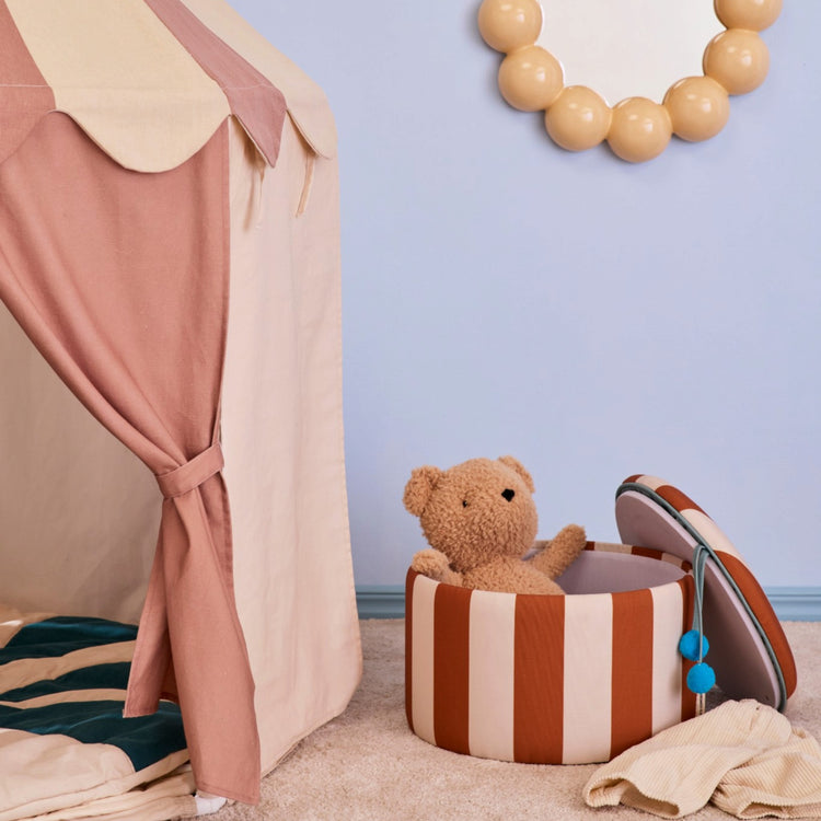 KIDS CONCEPT. Σκηνή παιχνιδιού (καφέ ριγέ)