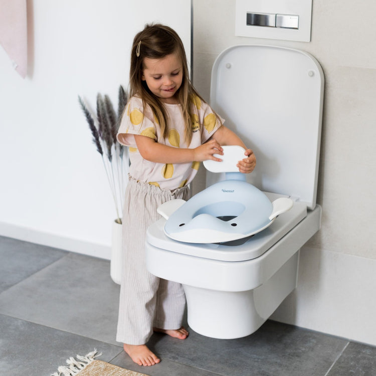 KINDSGUT. Toilet Seat Whale Light Blue