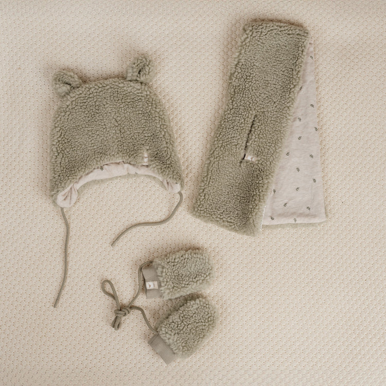 LITTLE DUTCH. Teddy mittens soft Green - Size 2 (3-9 months)