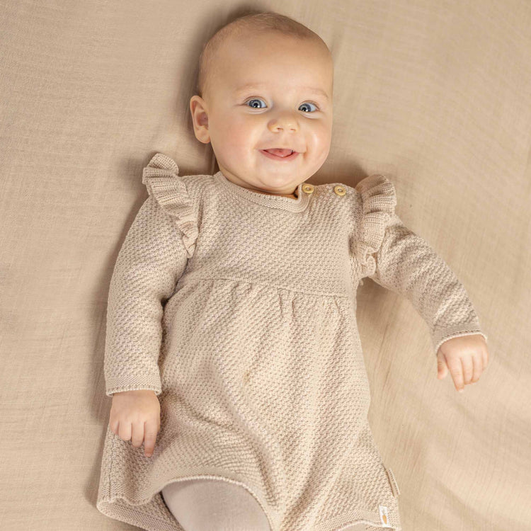 LITTLE DUTCH. Knitted dress long sleeves ruffles Sand - 56