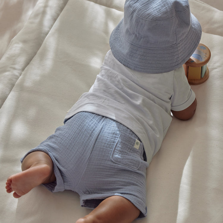 LITTLE DUTCH. Hat Stone Blue - Size 2 (3-6 months)