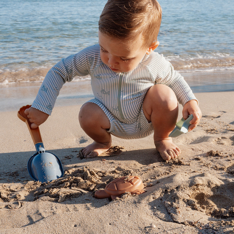 LITTLE DUTCH. Ολόσωμο μακρυμάνικο μαγιό Ocean Adventure