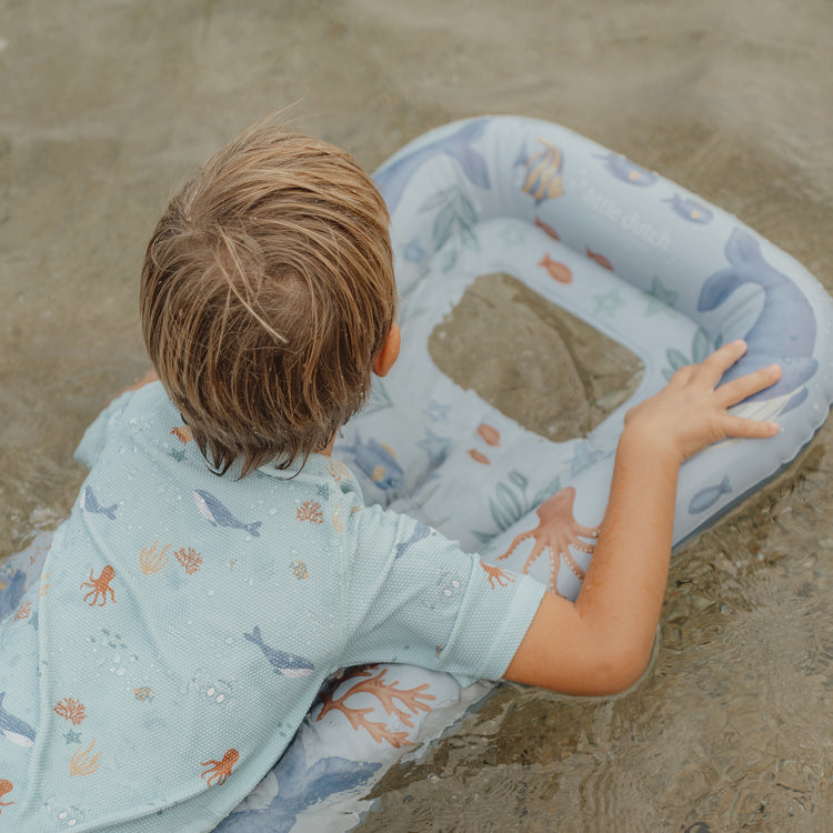 LITTLE DUTCH. Ολόσωμο κοντομάνικο μαγιό Ocean Friends