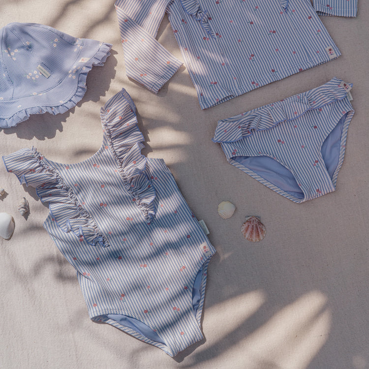 LITTLE DUTCH. Ολόσωμο μαγιό με βολάν Dreamy Stripes