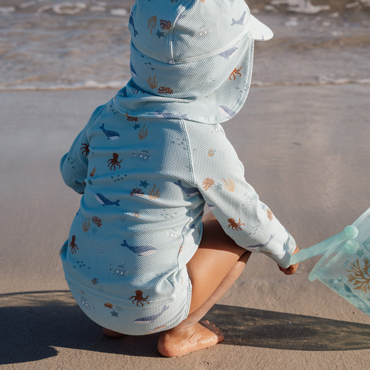 LITTLE DUTCH. Swim Cap Ocean Friends