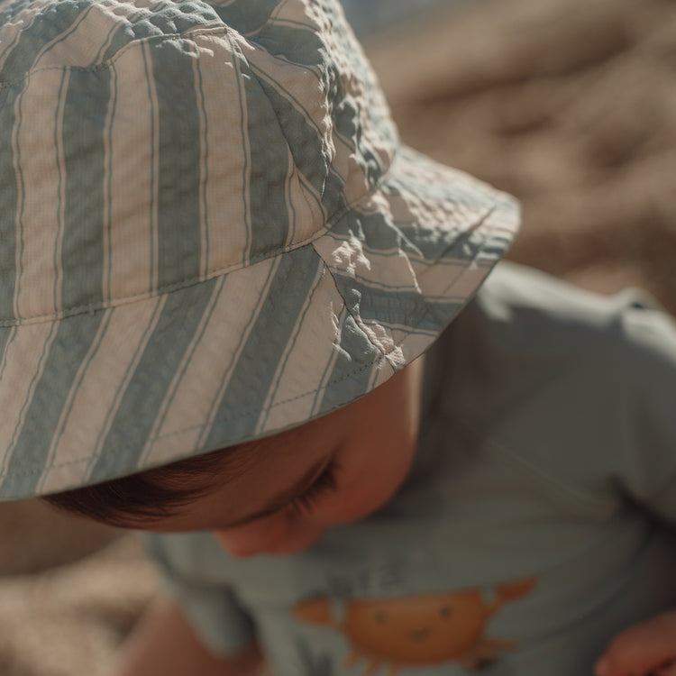 LITTLE DUTCH. Reversible bucket hat Ocean Breeze