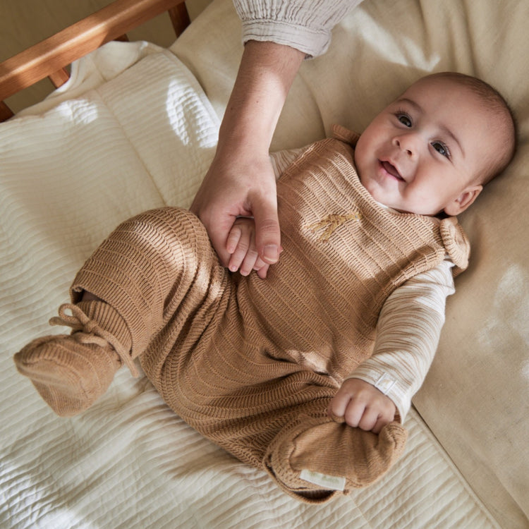 LITTLE DUTCH. Knitted playsuit Soft Tan