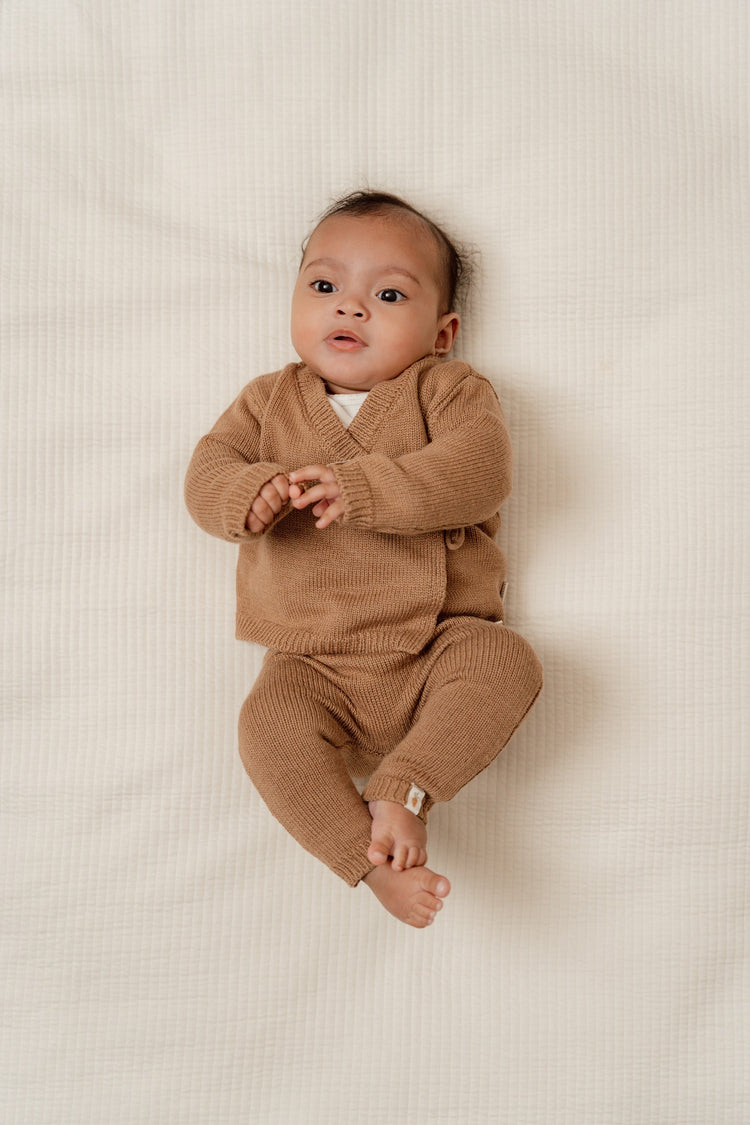 LITTLE DUTCH. Knitted cardigan wrap Brown - 80