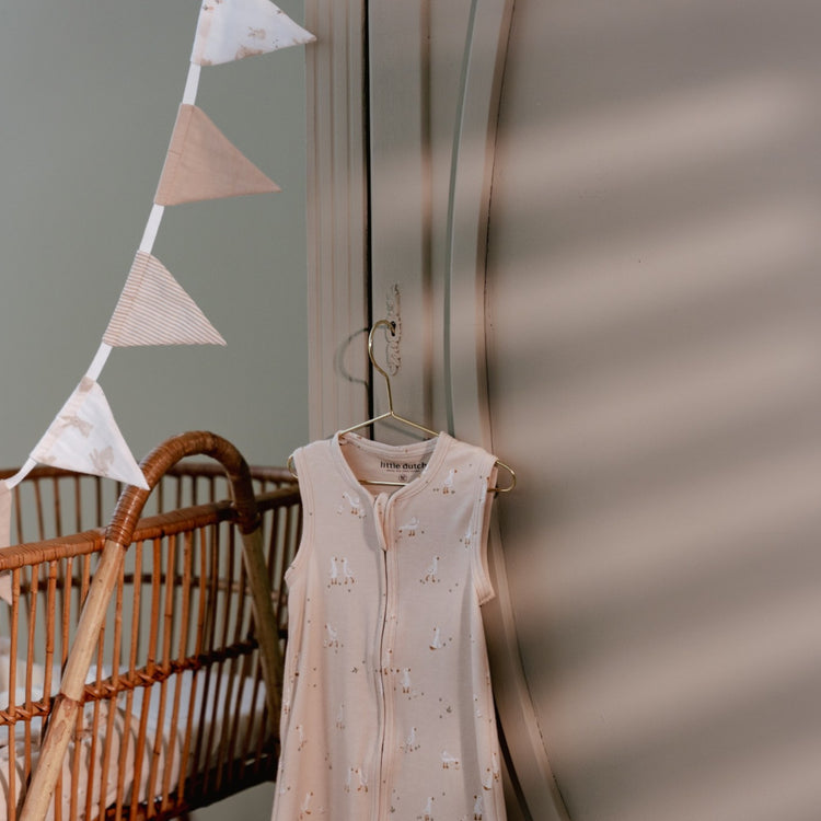 LITTLE DUTCH. Garland muslin Baby Bunny