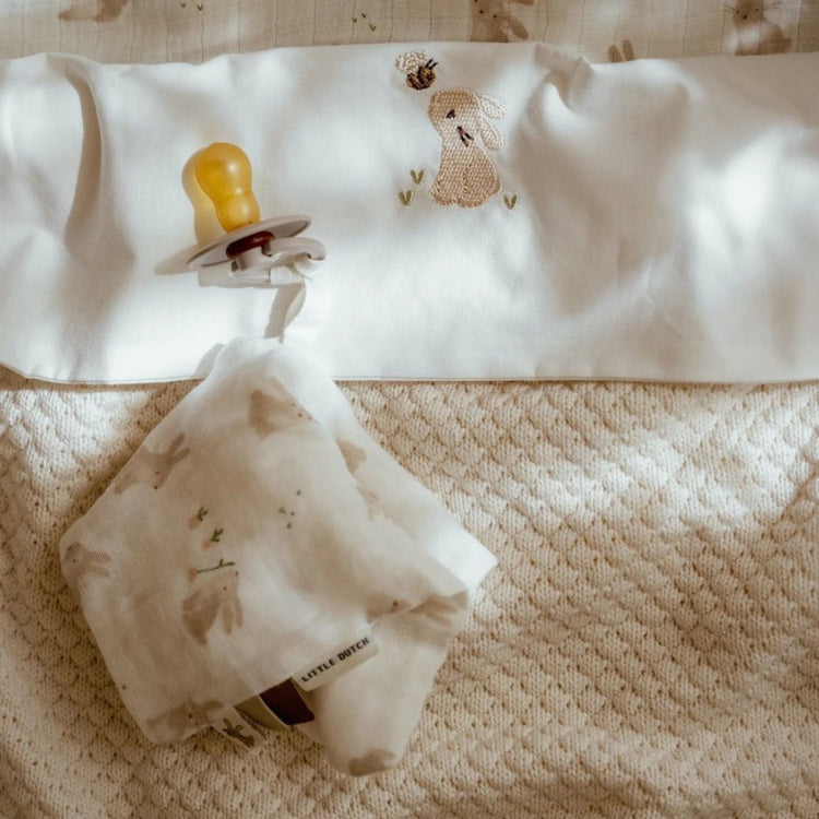 LITTLE DUTCH. Σεντόνι με κέντημα Baby Bunny 110x140