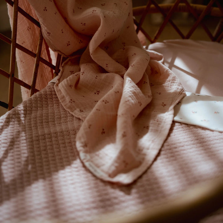 LITTLE DUTCH. Κουβέρτα πλεκτή με επένδυση fleece Pure Blossom 70x100