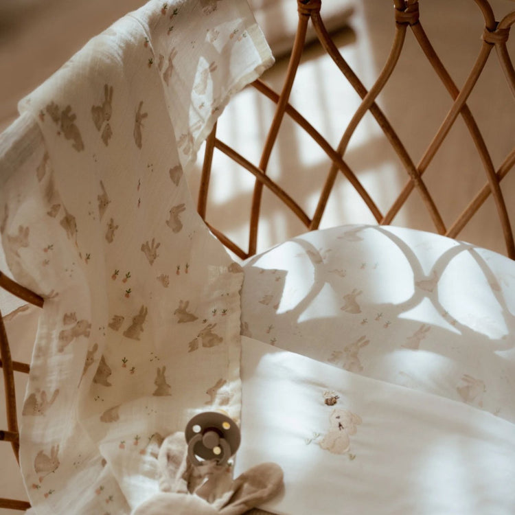 LITTLE DUTCH. Πανάκι αγκαλιάς - ύπνου από μουσελίνα Baby Bunny 120x120