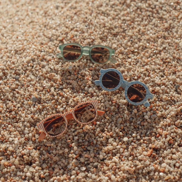 LITTLE DUTCH. Sunglasses Ocean Brown Stripes