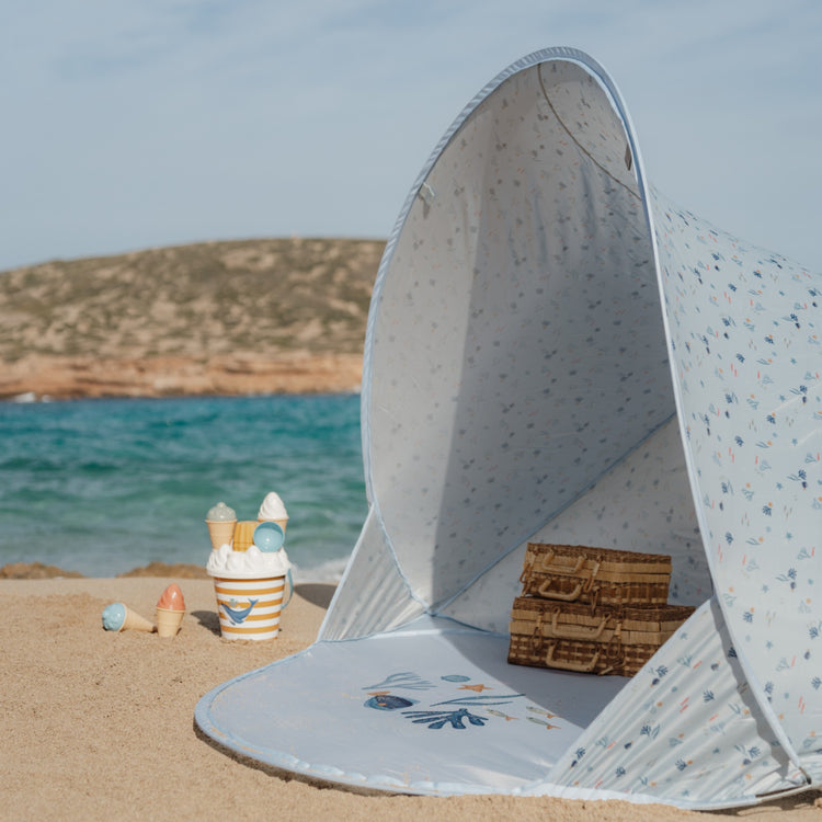 LITTLE DUTCH. Beach Tent Ocean Dreams Blue