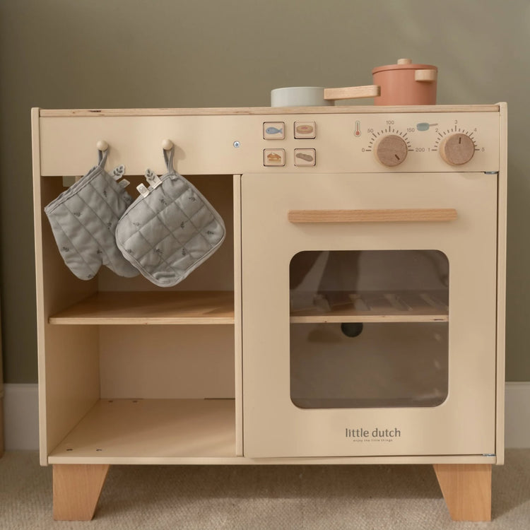 LITTLE DUTCH. Wooden play kitchen FSC Limited Edition
