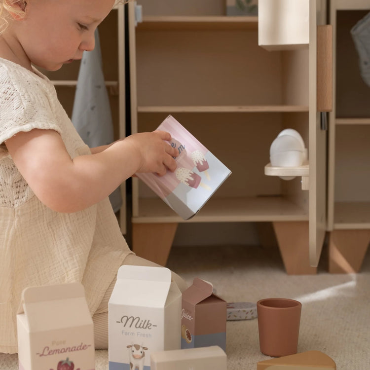 LITTLE DUTCH. Wooden fridge FSC Limited Edition