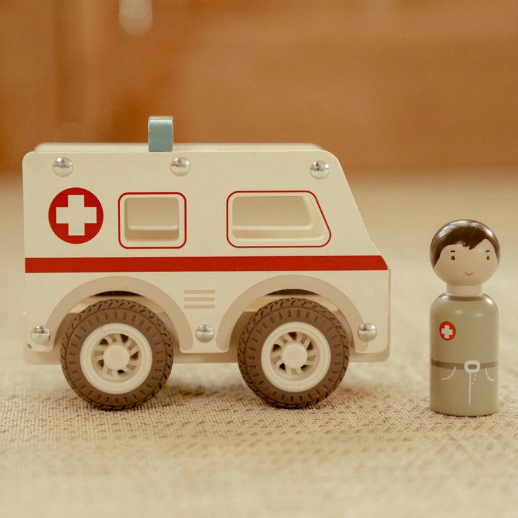 LITTLE DUTCH. Ambulance FSC