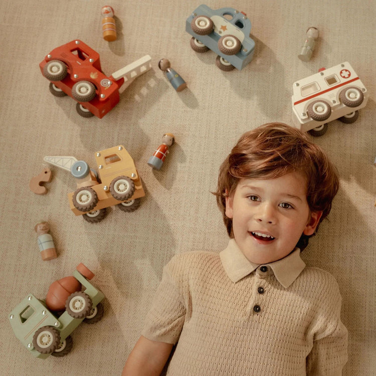 LITTLE DUTCH. Fire truck FSC