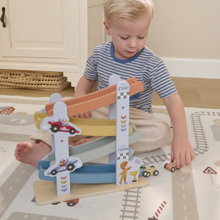 LITTLE DUTCH. Ξύλινη πίστα αγώνων με αυτοκινητάκια FSC