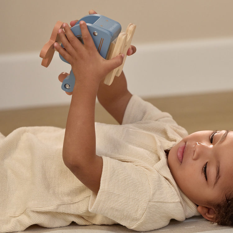 LITTLE DUTCH. Ξύλινο παιχνίδι ελικοπτεράκι FSC