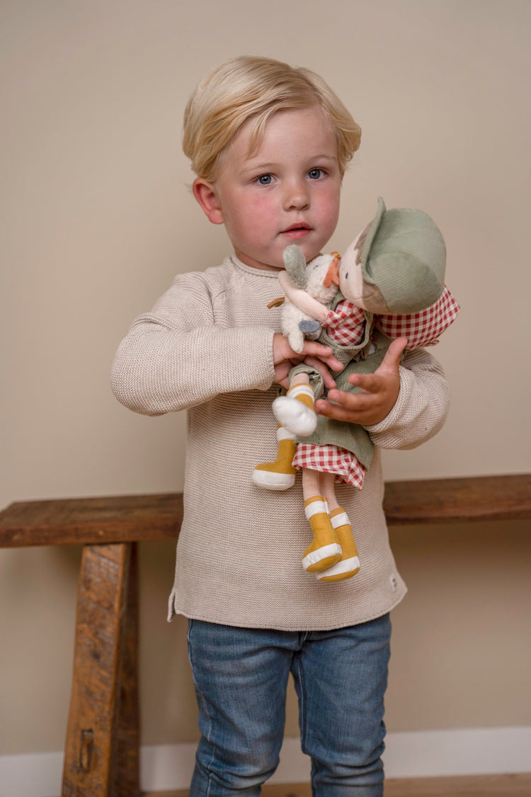 LITTLE DUTCH. Κούκλα αγρότης με κοτοπουλάκι Jim  (35 εκ.)