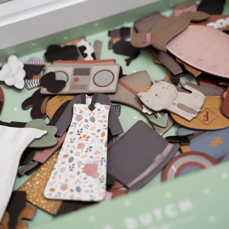 LITTLE DUTCH. Magnetic Playboard Jim & Rosa FSC