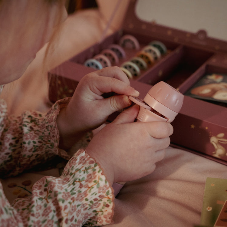 LITTLE DUTCH. Φακός προτζέκτορας Ροζ