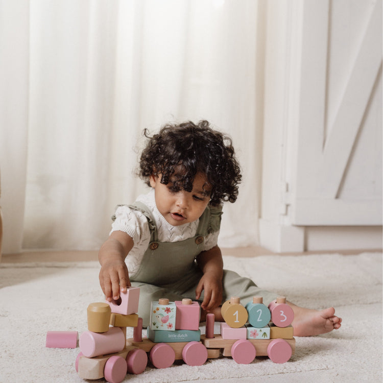 LITTLE DUTCH. Stacking Train Fairy Garden FSC