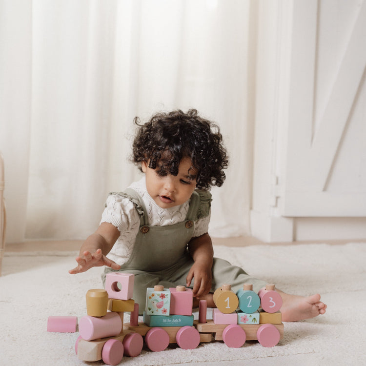 LITTLE DUTCH. Stacking Train Fairy Garden FSC