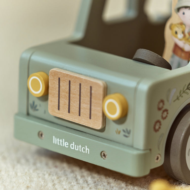 LITTLE DUTCH. Shape sorter safari car Safari Friends FSC