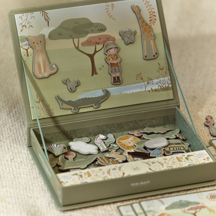 LITTLE DUTCH. Magnetic play board Safari Friends FSC