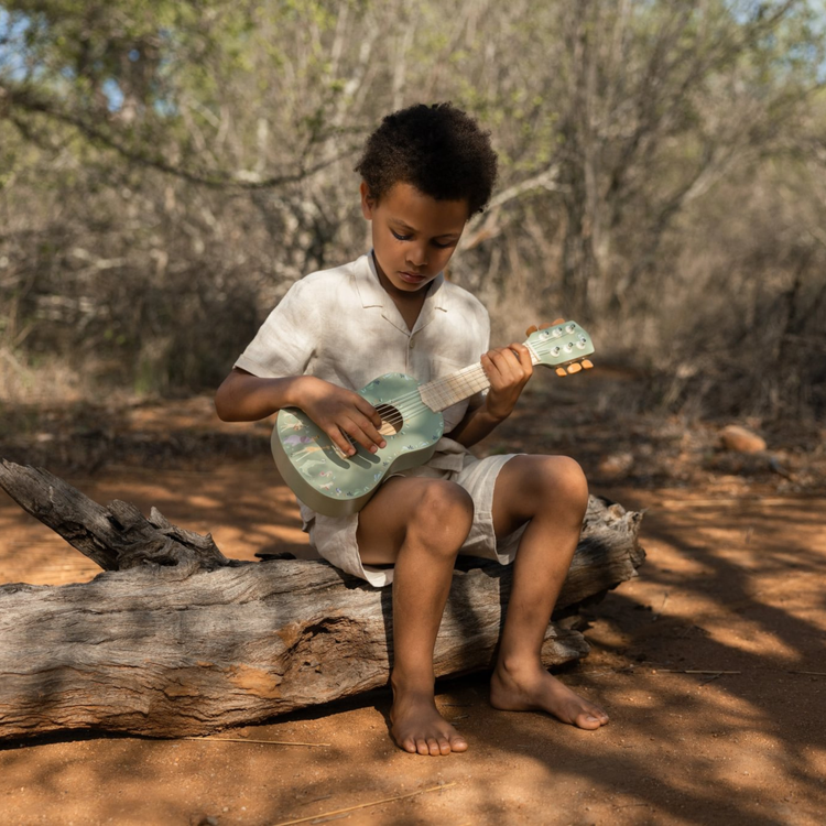 LITTLE DUTCH. Wooden guitar Safari Friends FSC (green)