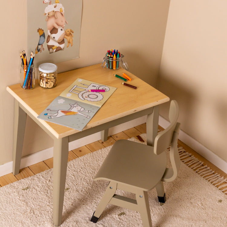 LITTLE DUTCH. School Desk olive FSC