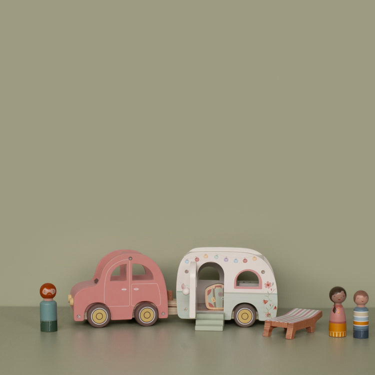 LITTLE DUTCH. Toy Car with caravan FSC